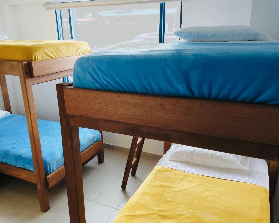 Hostal Casa Lantana La Candelaria Богота Экстерьер фото